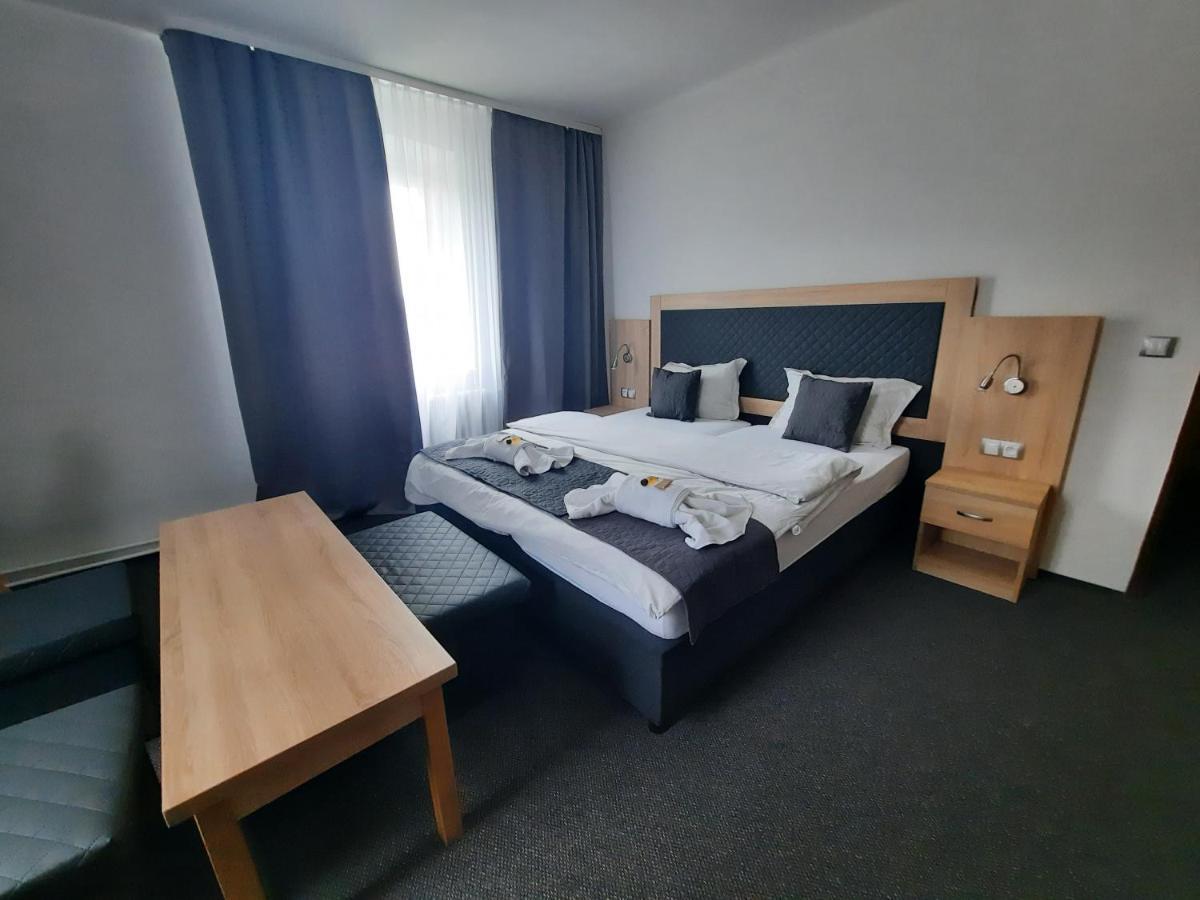 Hotel Cervenohorske Sedlo Loučná nad Desnou Exterior foto