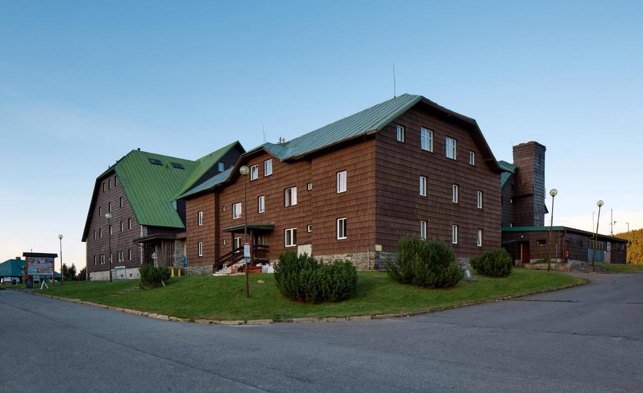 Hotel Cervenohorske Sedlo Loučná nad Desnou Exterior foto